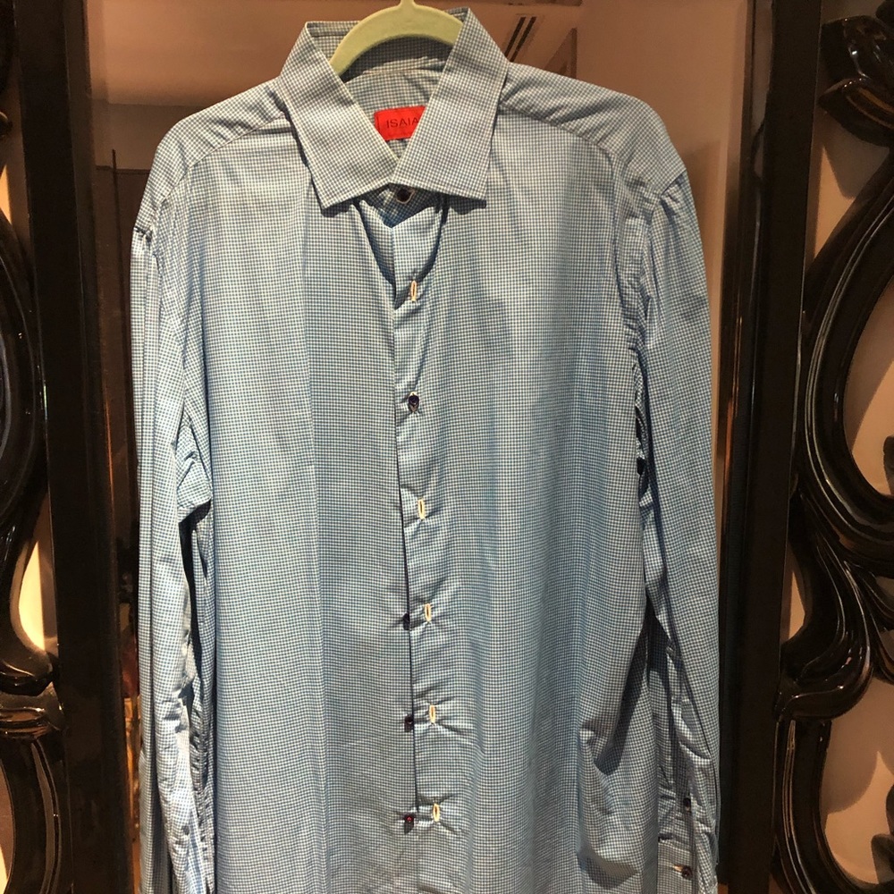 Men’s Isaia button down shirt, size 44, 17.5 neck